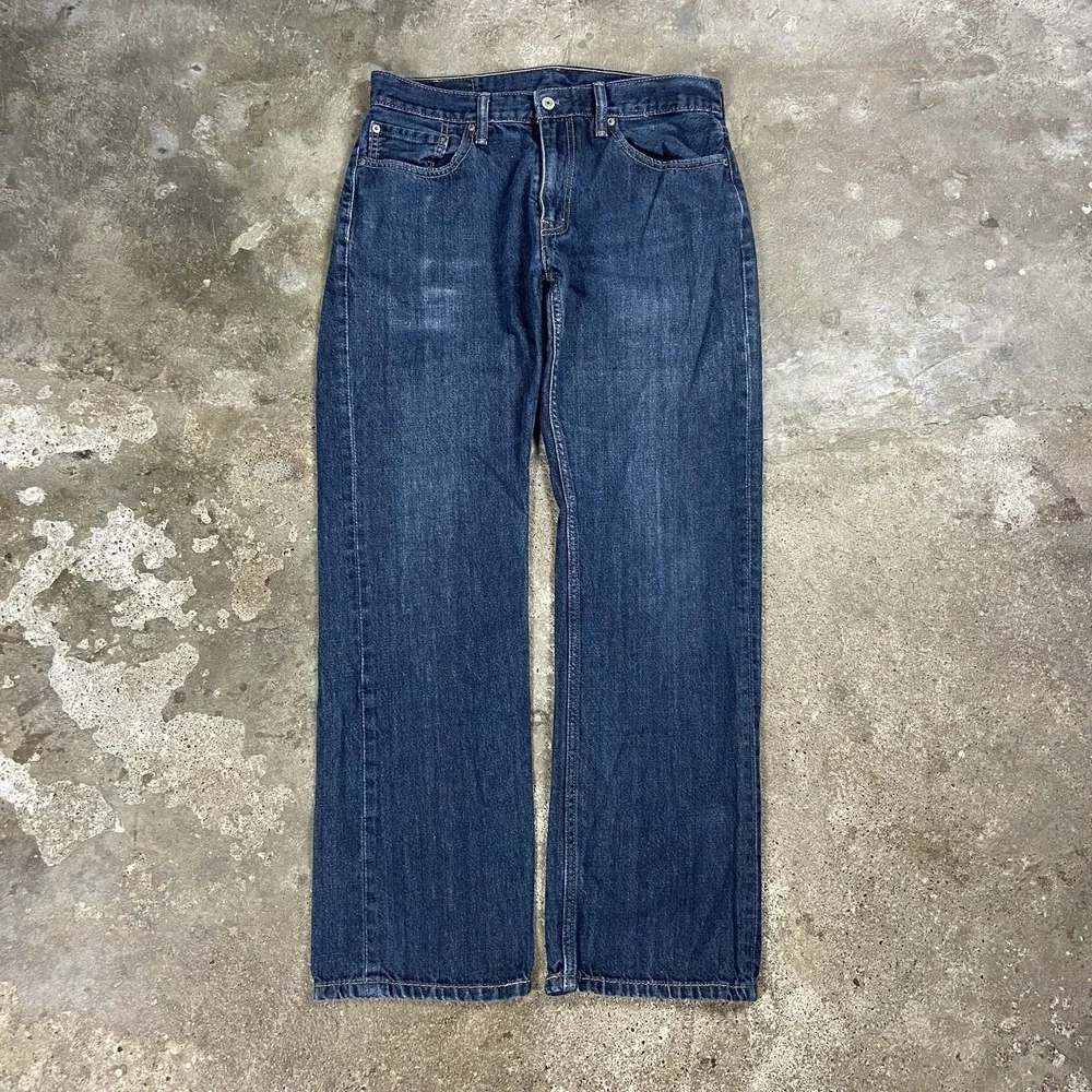 Levi's 559 Jeans Size 33x34 Blue Denim Dark Wash Relaxed Straight Fit Casual